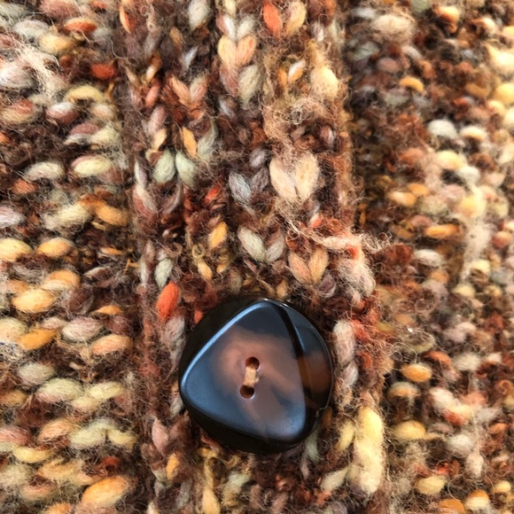 LAST CHANCE! Beautiful! 💐Anthropologie knit cardigan - Picture 3 of 6